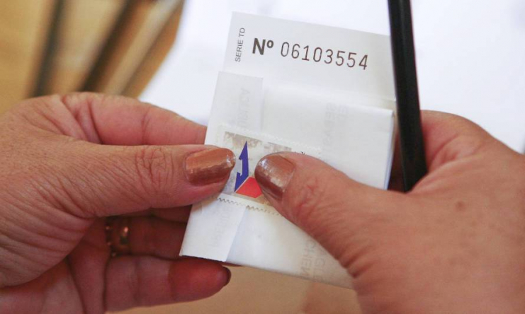 Chile Vamos y Unidad Constituyente han contado con los mayores aportes en elecciones para Gobernador
